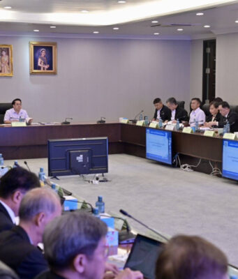 “พัฒนา” ผนึก 5 กระทรวง ดัน “สมุนไพรไทย” ขึ้นเวทีโลก ปั้น “ขมิ้นชัน–ไพล–กระชายดำ” สู่พรีเมียมโปรดักต์