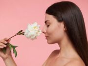 เคล็ดลับตัวหอมธรรมชาติ สมุนไพรคือเสน่ห์ใหม่ของผู้หญิง จากกานพลูถึงชาดอกไม้ สูตรลับหอมจากภายในแบบไม่ต้องพึ่งน้ำหอม