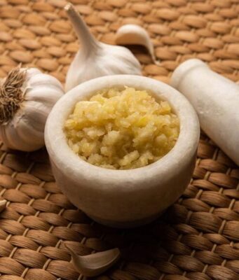 ประโยชน์ของกระเทียม สมุนไพรมหัศจรรย์ป้องกันสารพัดโรค