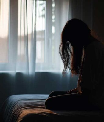 แก้ซึมเศร้า ด้วยสมุนไพรพื้นบ้าน 2 ชนิด ขมิ้นชัน และบัวบก