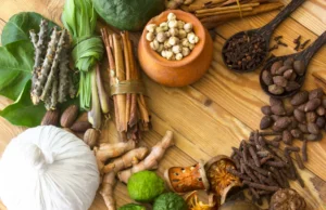 10 สมุนไพรลดความอ้วนจากธรรมชาติที่ปลอดภัย